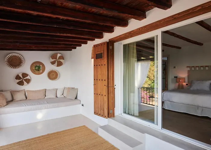Lilita House